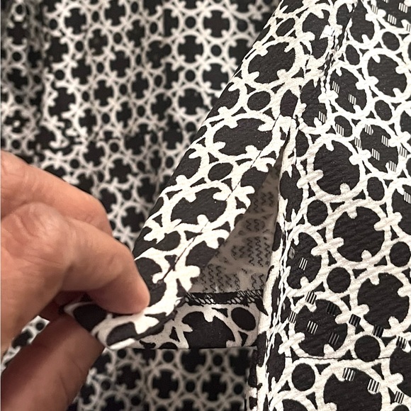 Seven Karat 2PC Suit - Picture 6 of 15